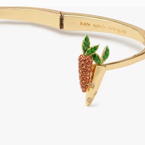 🫜🔹️Kate Spade 🔹️Gold Harvest Time Vegetable Hinge  Bracelet - Picture 3 of 5